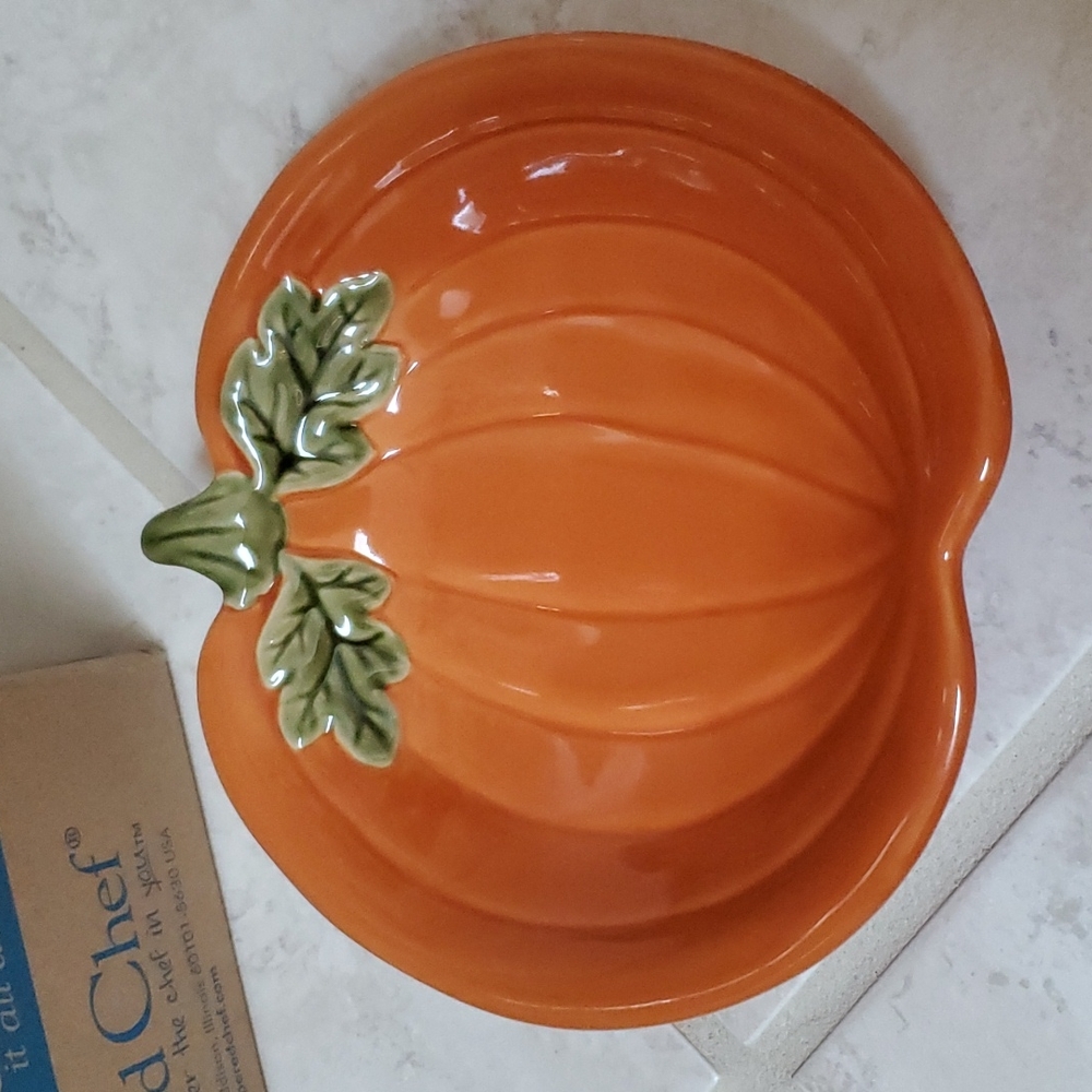 🎃 PAMPERED CHEF Simple Additions Pumpkin Dish 🎃